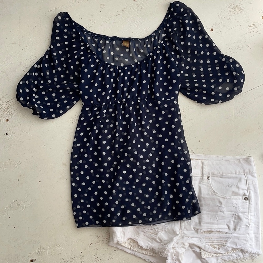 [ Copper Key Sheer Polka Dot Half Sleeve Blouse ]m